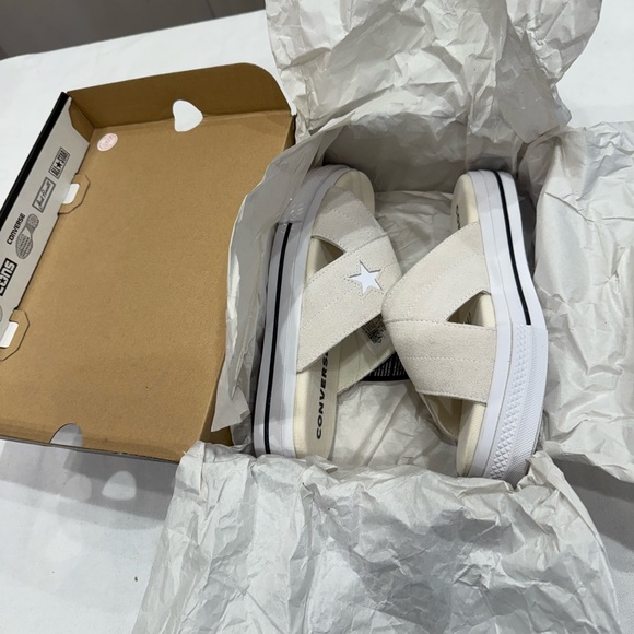 Converse 564144C One Star Sandal Slip Color White Size 7- New in Damaged Box - Picture 12 of 13